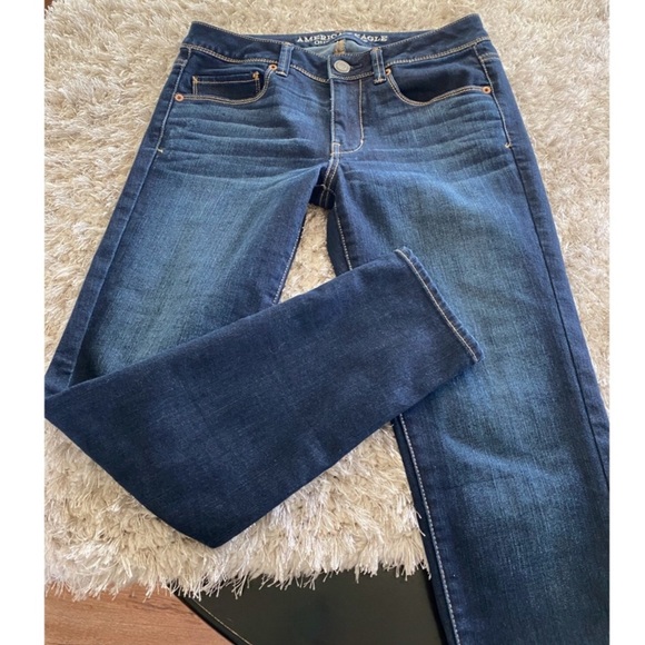 size 6 american eagle jeans in inches